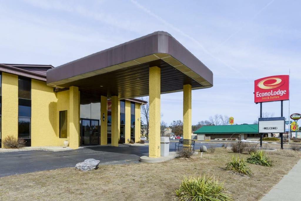 Econo Lodge Inn & Suites Висконсин Делс Экстерьер фото